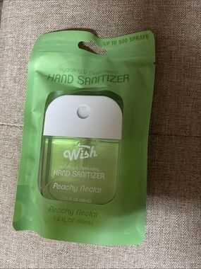 Wish Peachy Nectar Hand Sanitizer Spray - Light Green